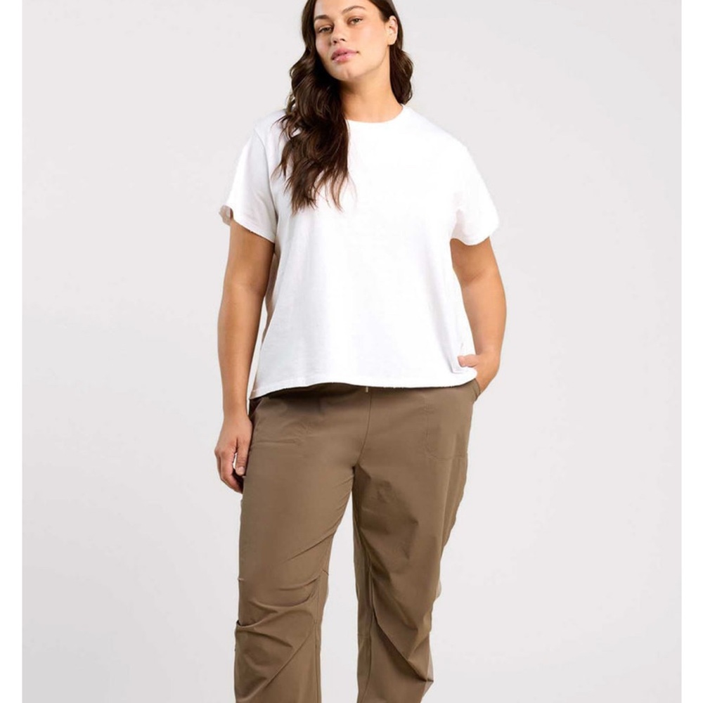 NEW! Nuuds refine joggers